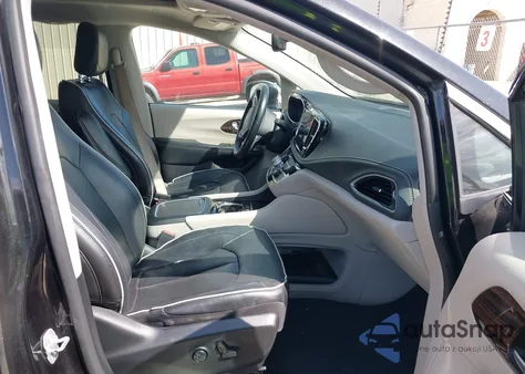 2022 Chrysler Pacifica Limited из США, поврежденный, VIN 2C4RC1GG1NR114240